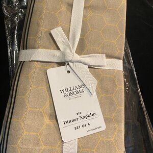 Williams Sonoma Bee Napkins - NWT